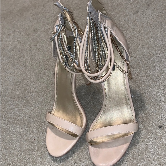 Zip up chain heels - Picture 1 of 5